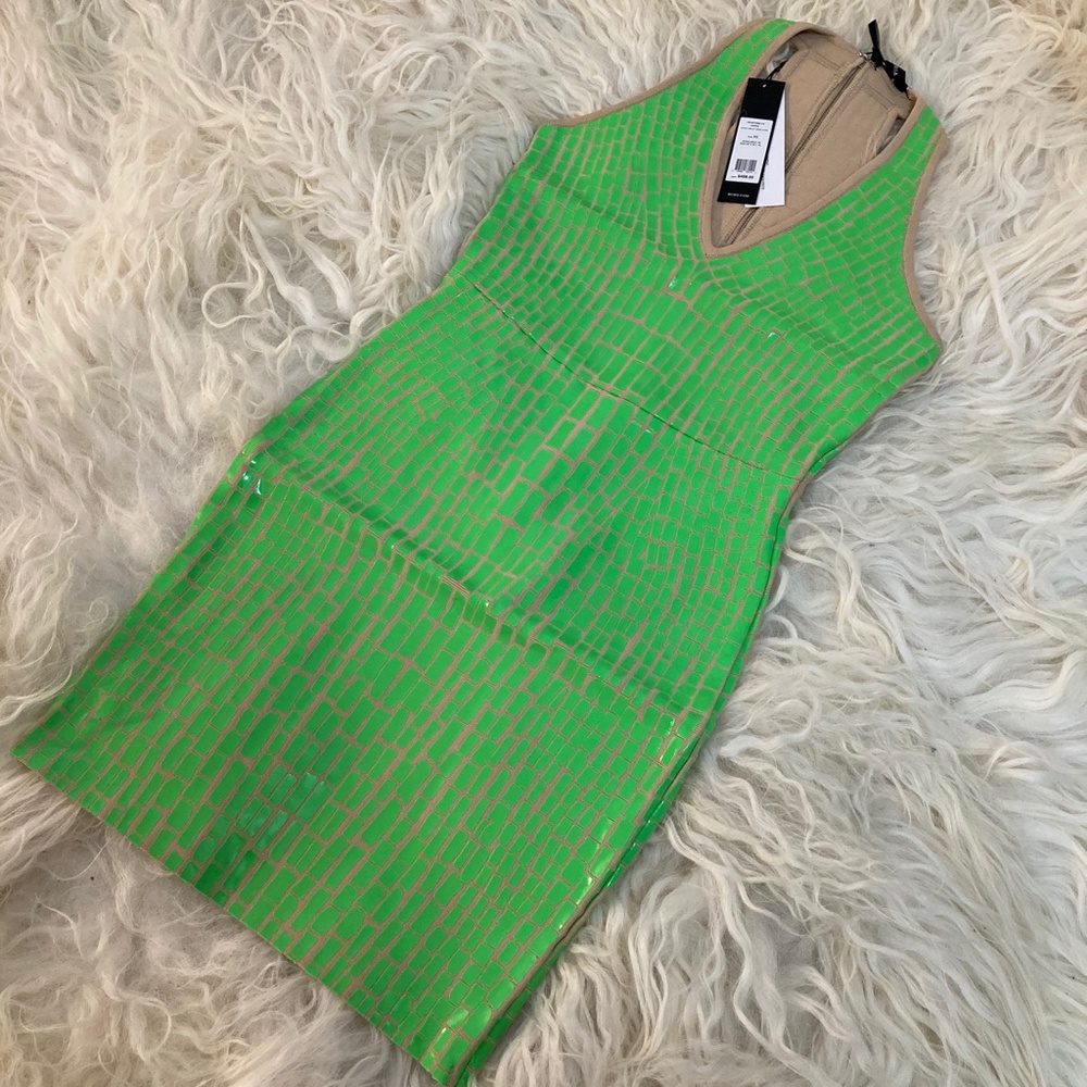 BCBGMAXAZRIA Women's Deep V-Neck Sweater Cocktail - Picture 3 of 8